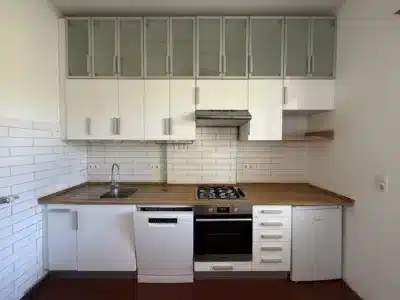 4-Zimmer-Wohnung im Wachmannquartier - Einbauküche (183)