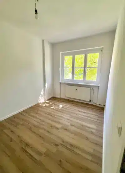2-Zimmer Wohnung in der Curie-Siedlung - Zimmer 1 (806)