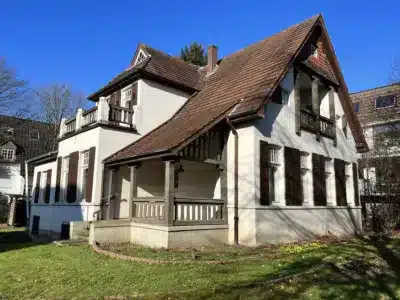 Denkmalgeschützte, historische Villa in Horn - Hausansicht (1148)