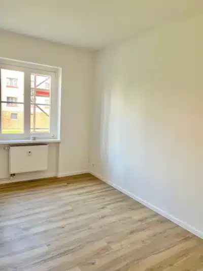 Gemütliche 3-Zimmer-Wohnung mit Balkon in der Curie-Siedlung - Schlafzimmer (842)