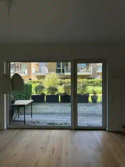 Lichtdurchflutete Wohnung mit Terrasse an der Weser - Wohnzimmer (230)