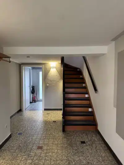 Gepflegtes Reihenmittelhaus in Horn-Lehe - Eingangsbereich (131)
