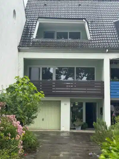 Gepflegtes Reihenmittelhaus in Horn-Lehe - Außenansicht (129)