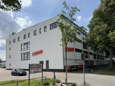 Groß denken. Flexibel nutzen. Sofort einziehen. - Ansicht Osten (111)