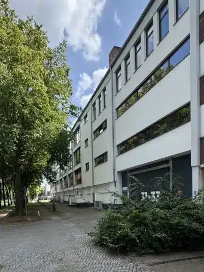 Groß denken. Flexibel nutzen. Sofort einziehen. - Ansicht Stresemannstraße (109)